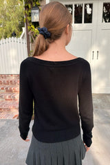 Tania V-Neck Sweaters